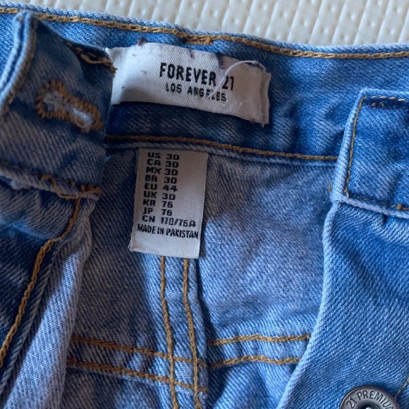 Full Button Up Skirt - Picture 3 of 4